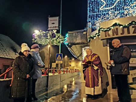 blagoslov adventnega venca_1